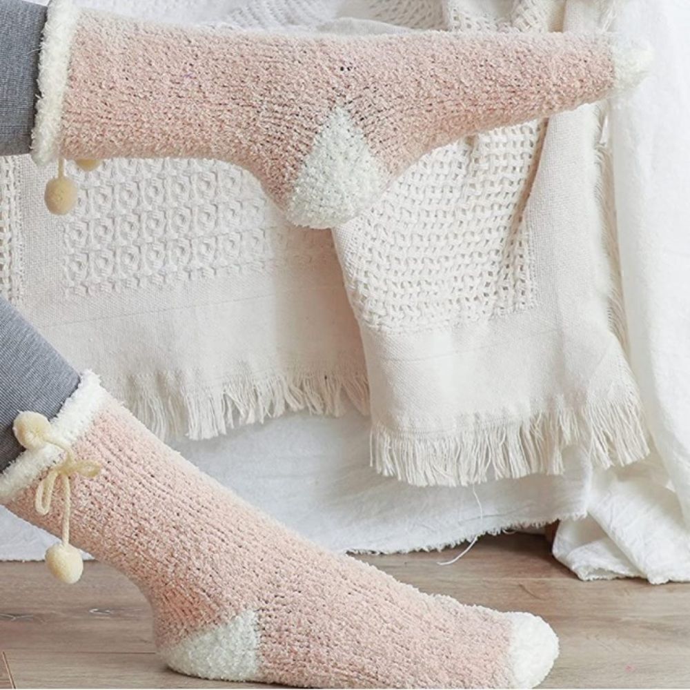 Fuzzy winter socks    - Picture 3 of 4